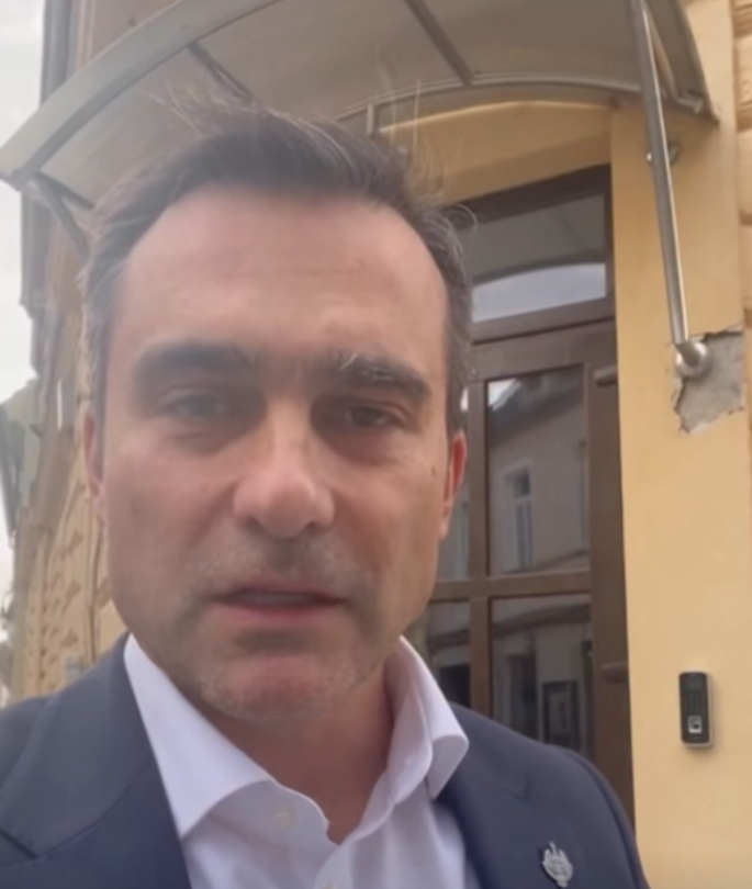 Allen Coliban  : Scripcaru închide definitiv Generația Tech! Vocea voastră trebuie să se audă în Consiliul Local. Mâine dimineață se va dezbate acest proiect în ședința de CL. Prezența comunității este importantă.